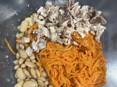 Salotos su graikiniais riešutais ir vištiena Žingsnis 4