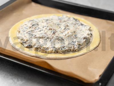 Atviras pyragas su grietinėle ir grybais Žingsnis 8