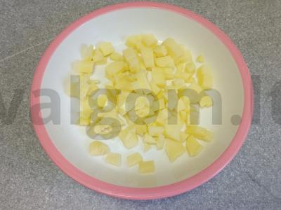 Sriuba su šaldytais daržovėmis, vermišeliais ir kiaušiniu vištienos sultinyje Žingsnis 2