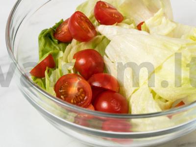 Lengvas salotas su kalakutiena Žingsnis 2