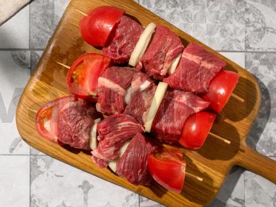 Jautienos šašlykas vyno marinate Žingsnis 4