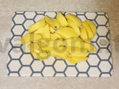 Mėsa namuose, kepta su bulvėmis Žingsnis 1