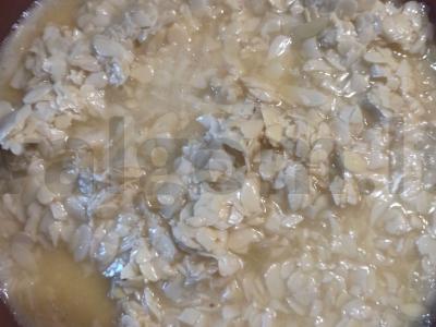 Pyragas su migdolų žiedlapiais Žingsnis 5