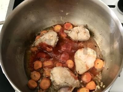 Vištienos ir daržovių sriuba-sos Žingsnis 4