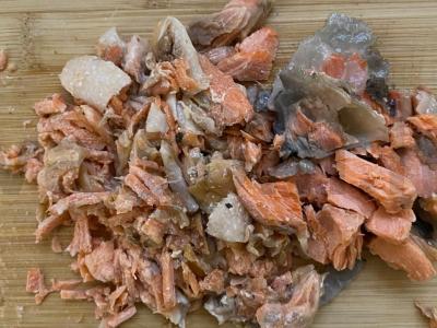 Sriuba su raudoną žuvimi, daržovėmis ir prieskoniais Žingsnis 5