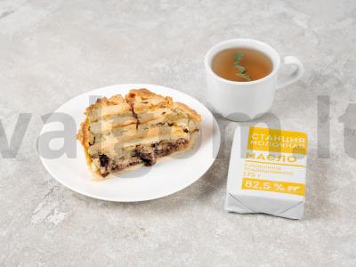 Krostata su rikota ir šokolado trupiniais pagrindine nuotrauka