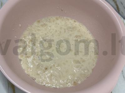 Pica su grybais, vištiena ir daržovėmis Žingsnis 2