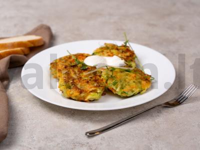 Daržovių kotletai pagrindine nuotrauka