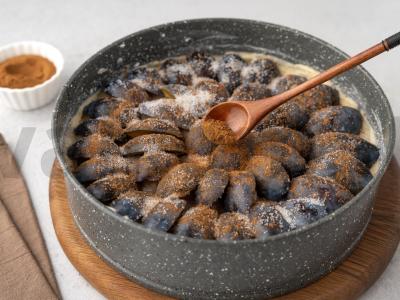 Lengvas slyvų pyragas Žingsnis 3