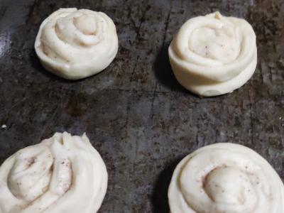 Cinamono „Sraigės“ Žingsnis 2