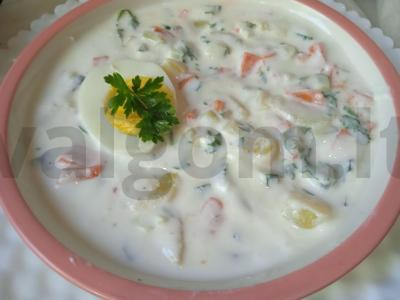 Šaltas indų sriuba su kefyru pagrindine nuotrauka