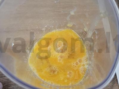 Obuolių ir persikų pyragas Žingsnis 1