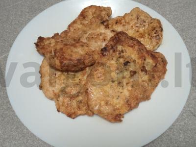 Vištienos kotletai su džiovintomis žolelėmis Žingsnis 9