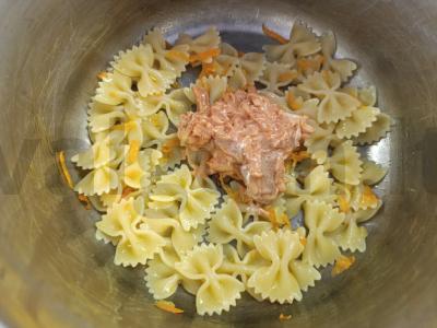 Farfalle su pomidorų-grietinės padažu Žingsnis 6