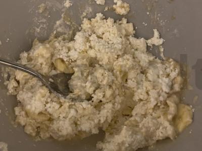 Bananų apkepas su razinomis Žingsnis 5