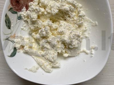 Varškės blyneliai su kriaušėmis Žingsnis 2