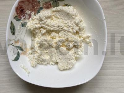 Varškės blyneliai su kriaušėmis Žingsnis 4