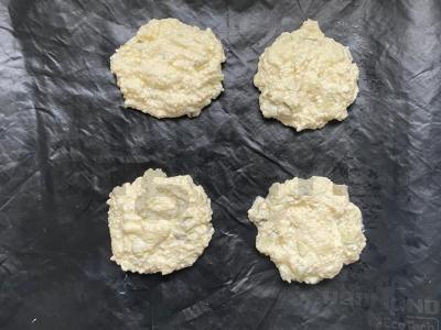 Varškės blyneliai su kriaušėmis Žingsnis 10