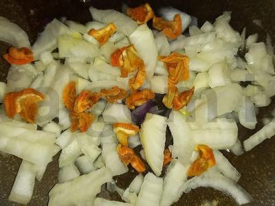 Ryžių sriuba su pomidorų ančiuviais Žingsnis 4