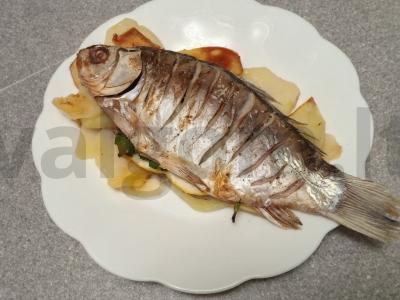 Keptas karšis su bulvėmis pagrindine nuotrauka