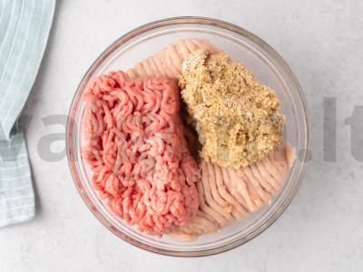 Kotletai su avižiniais dribsniais Žingsnis 3