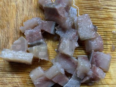 Ryžiai su silke, pomidoru ir agurku Žingsnis 3