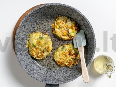 Kukurūzų ir cukinijų blynai Žingsnis 3