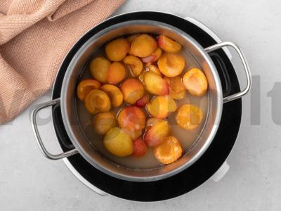 Abrikosų uogienė Žingsnis 3