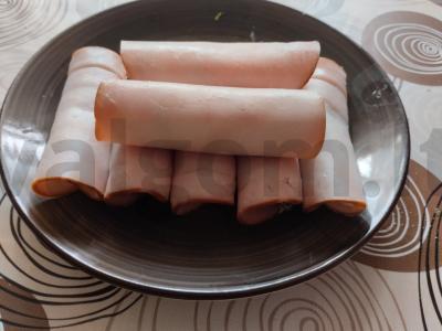 Užkandis iš karbonado su kiaušiniu, kalendra ir vyšniniais pomidorais Žingsnis 8