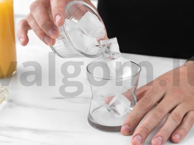 Kokteilis „Ananasų bum-bum“ Žingsnis 1