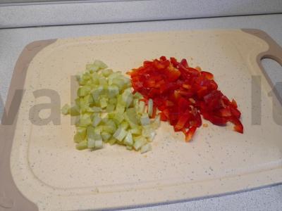 Krisčiai salotas su saldžiuoju pipiru Žingsnis 2