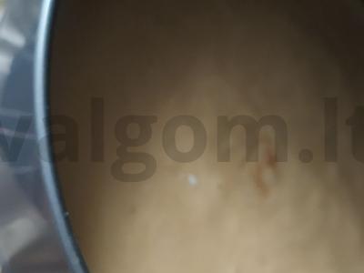 Tortas „Uogos ant sniego“ Žingsnis 3