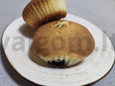 Keksiukai su uogiene pagrindine nuotrauka