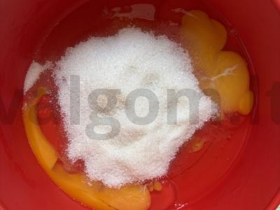 Morkų keksiukas su žemės riešutais Žingsnis 1