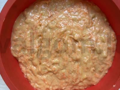 Morkų keksiukas su žemės riešutais Žingsnis 9