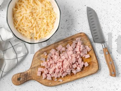 Čebupeliai su kumpiu ir sūriu Žingsnis 3