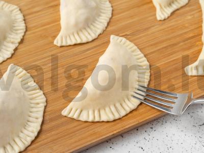 Čebupeliai su kumpiu ir sūriu Žingsnis 6