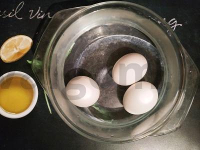 Jūros kopūstų salotos su kiaušiniais Žingsnis 1