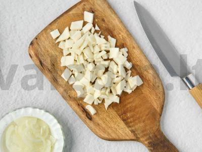 Salotas „Kiškis“ su morkų padažu Žingsnis 1