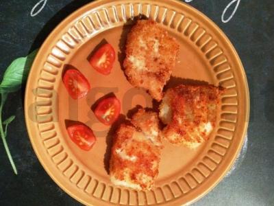 Keptas ešerys džiūvėsėliuose pagrindine nuotrauka