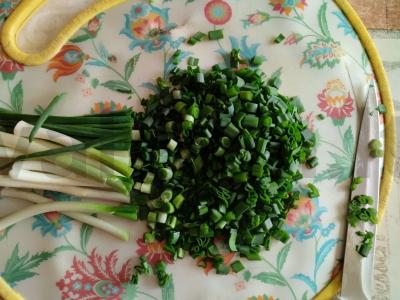 Blynai su acidofiliu ir kiaušinių mišiniu Žingsnis 1