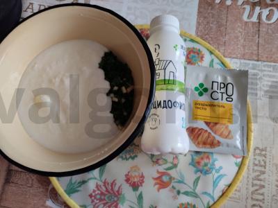 Blynai su acidofiliu ir kiaušinių mišiniu Žingsnis 2