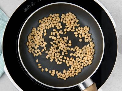 Brusketa su pesto ir kalakutienos krūtinėle Žingsnis 1