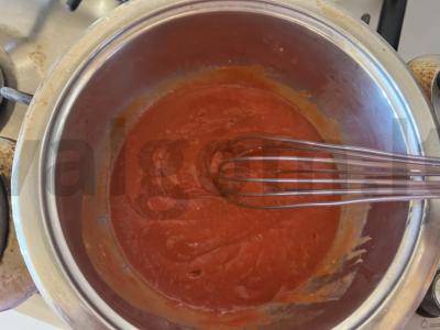 Pomidorų padažas su prieskoniais picai Žingsnis 7