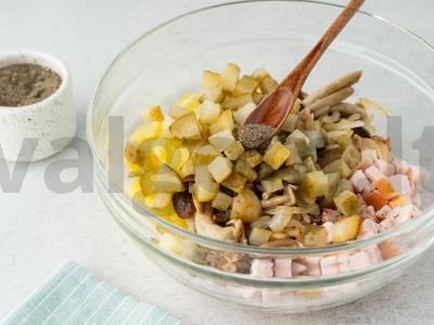 Salotas su keptomis voveraitėmis Žingsnis 8