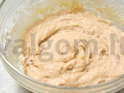 Spanguolių pyragas Žingsnis 4