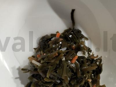 Salotos su jūros kopūstais ir kiaušiniu Žingsnis 2