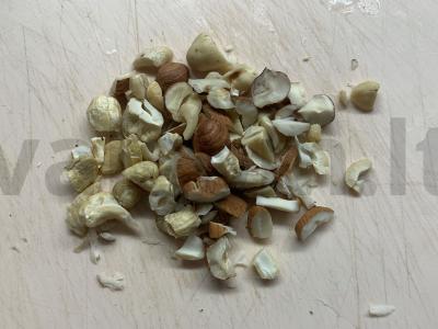 Sausainiai žiedai su riešutais ir razinomis arbatai Žingsnis 4