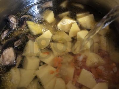 Grybų grietinėlės sriuba Žingsnis 7