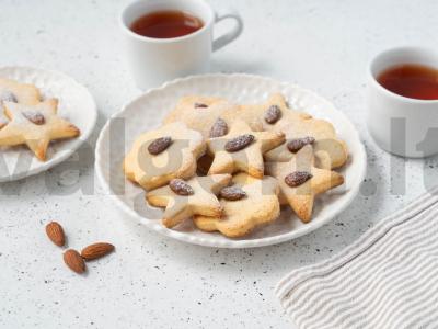 Varškės ir migdolų sausainiai pagrindine nuotrauka